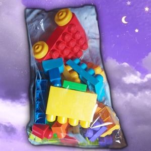 30+ Mega Bloks Pieces